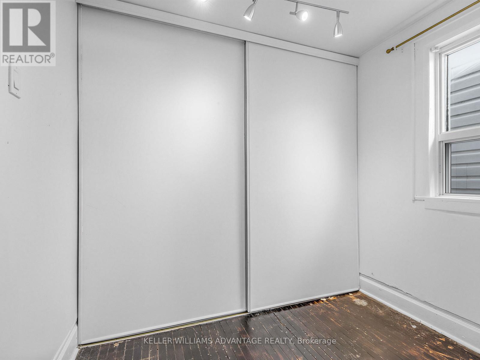 12 Hastings Avenue, Toronto, Ontario  M4L 2L2 - Photo 37 - E12847588