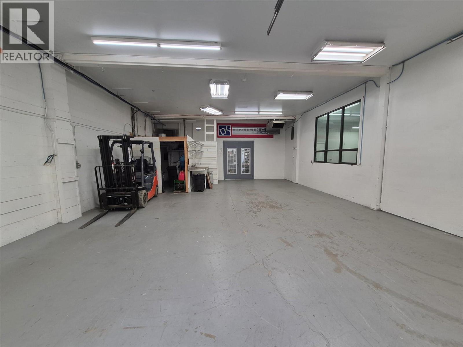 571 Gaston Avenue Unit# Unit B And C, Kelowna, British Columbia  V1Y 7E6 - Photo 5 - 10379445