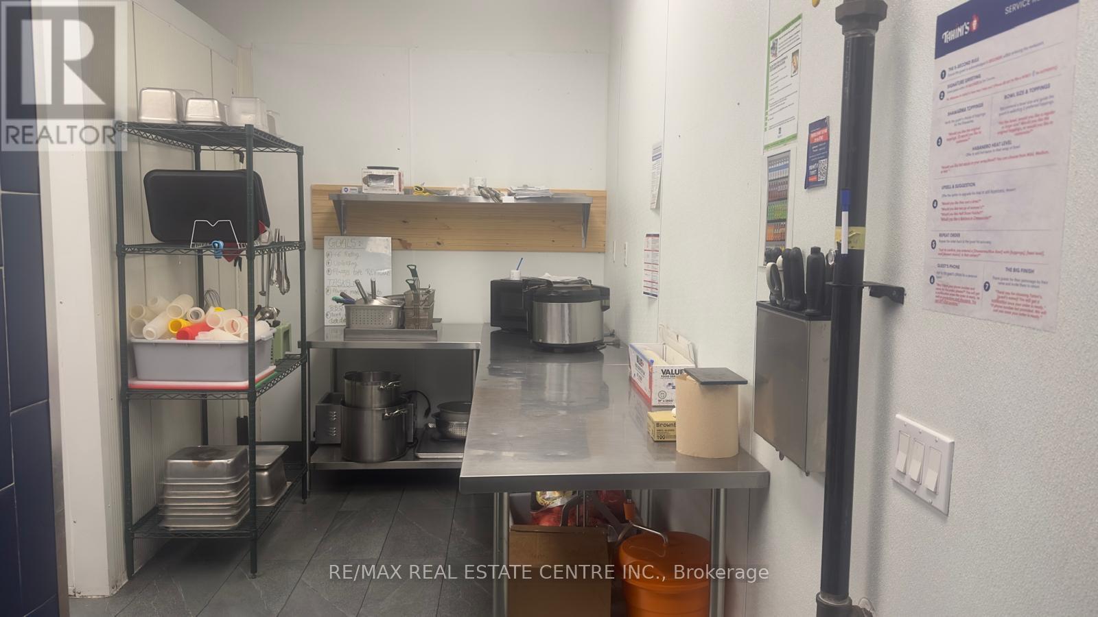 4 - 516 Centennial Parkway N, Hamilton, Ontario L8E 0G2 - Photo 21 - X12871574