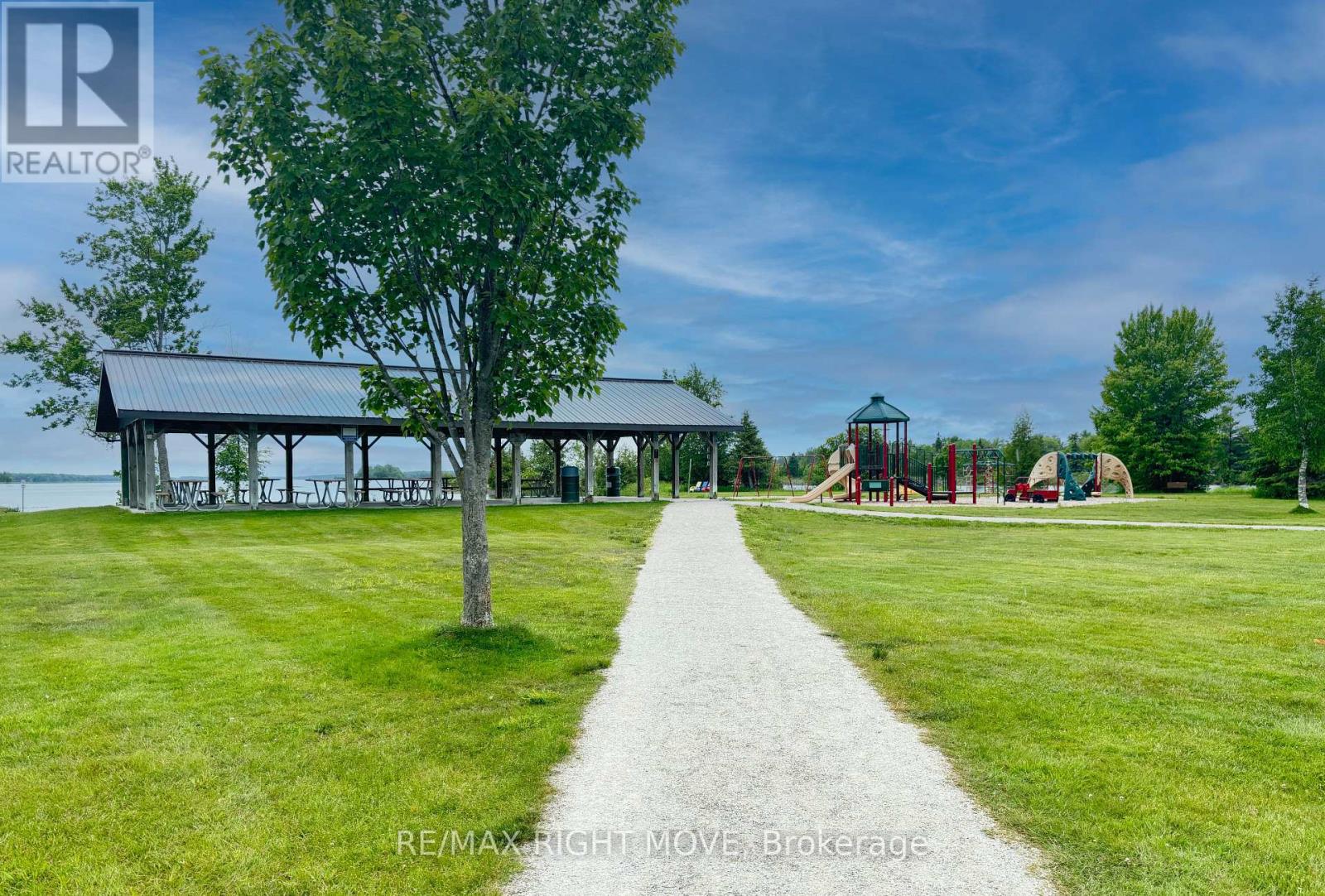 7682 Oak Point Road, Ramara, Ontario  L0K 2B0 - Photo 13 - S12882914