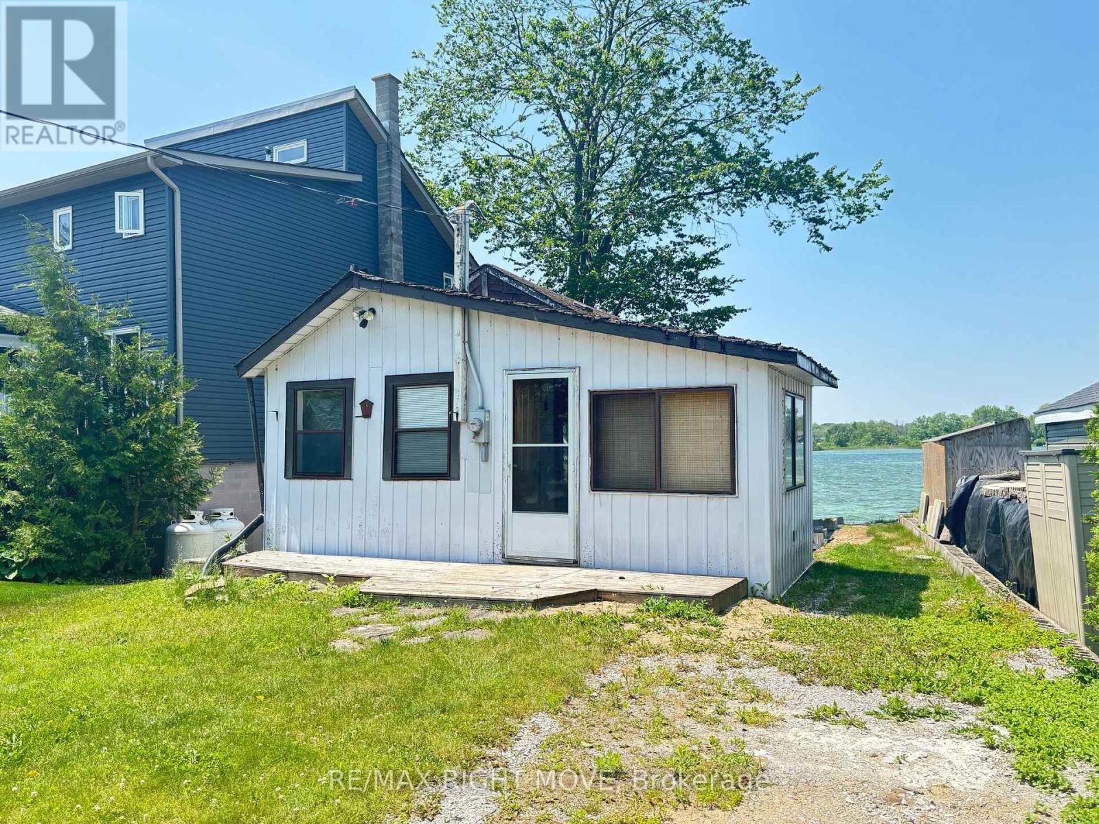 7682 Oak Point Road, Ramara, Ontario  L0K 2B0 - Photo 5 - S12882914