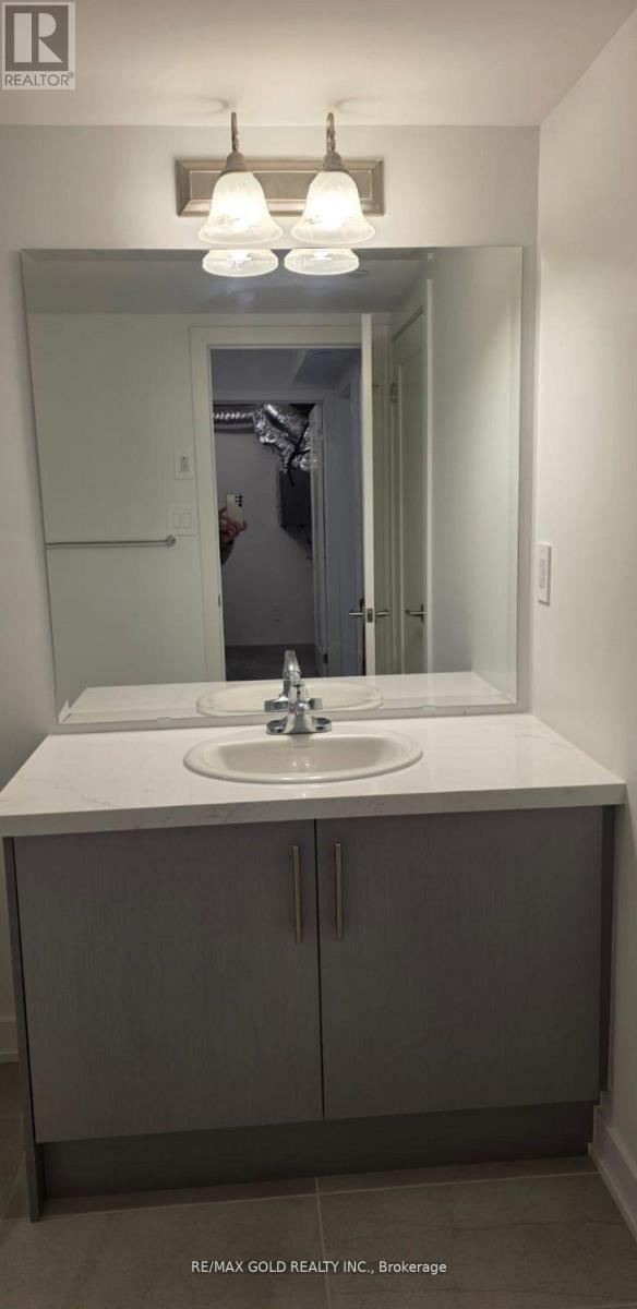 12 - 65 Romilly Drive N, Brampton, Ontario L7A 0A7 - Photo 7 - W12882904