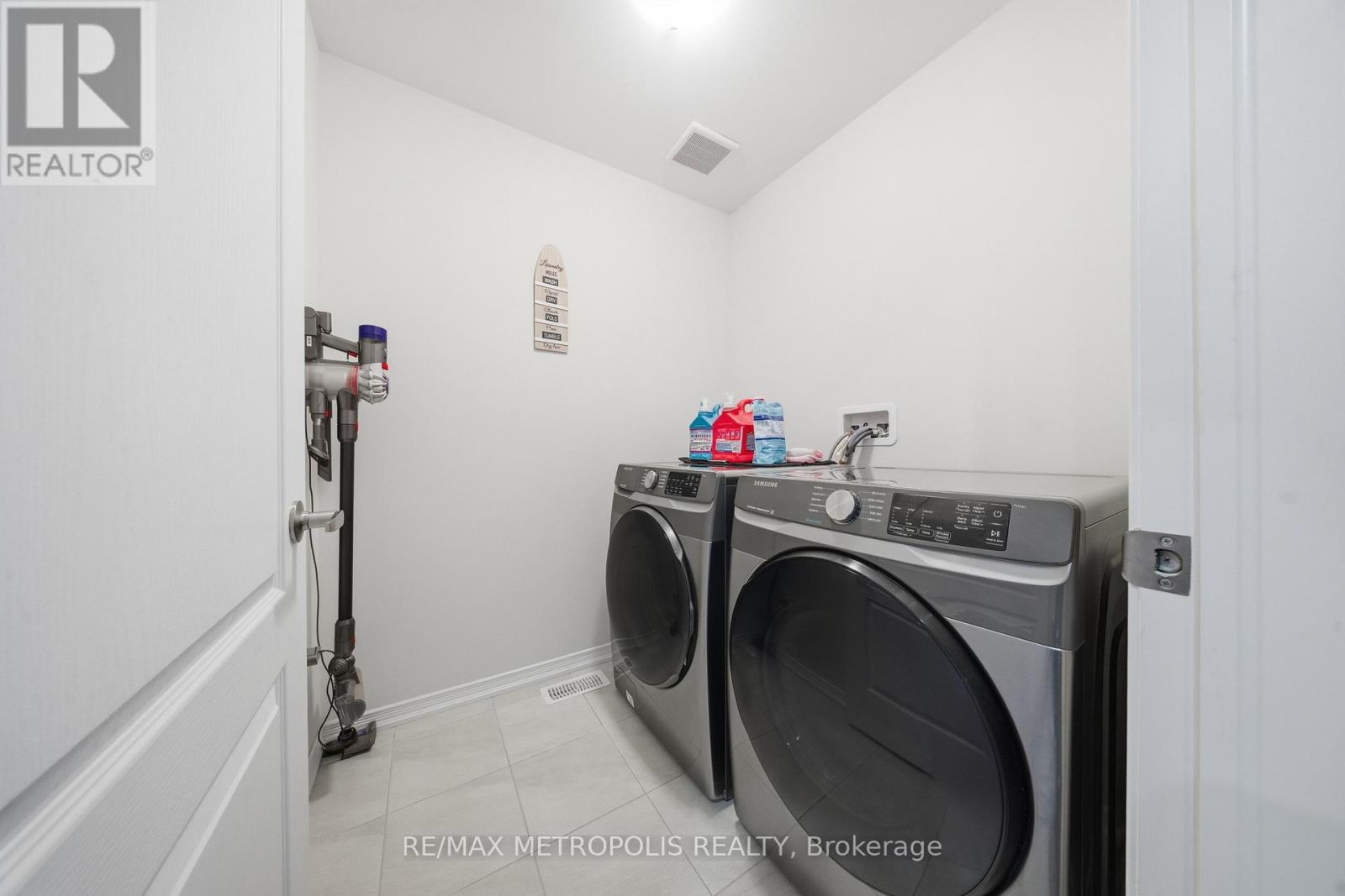 408 Blackburn Drive, Brantford, Ontario  N3T 0K4 - Photo 26 - X12882888