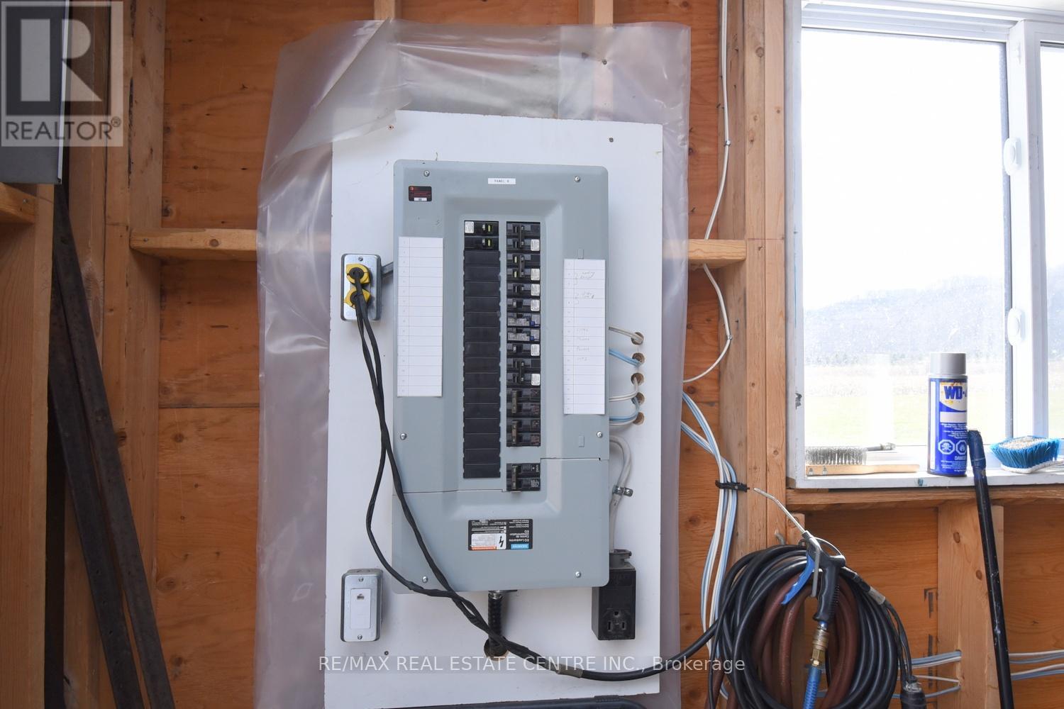 1058 Highway 8 Highway, Hamilton, Ontario  L8E 5H8 - Photo 20 - X12882890