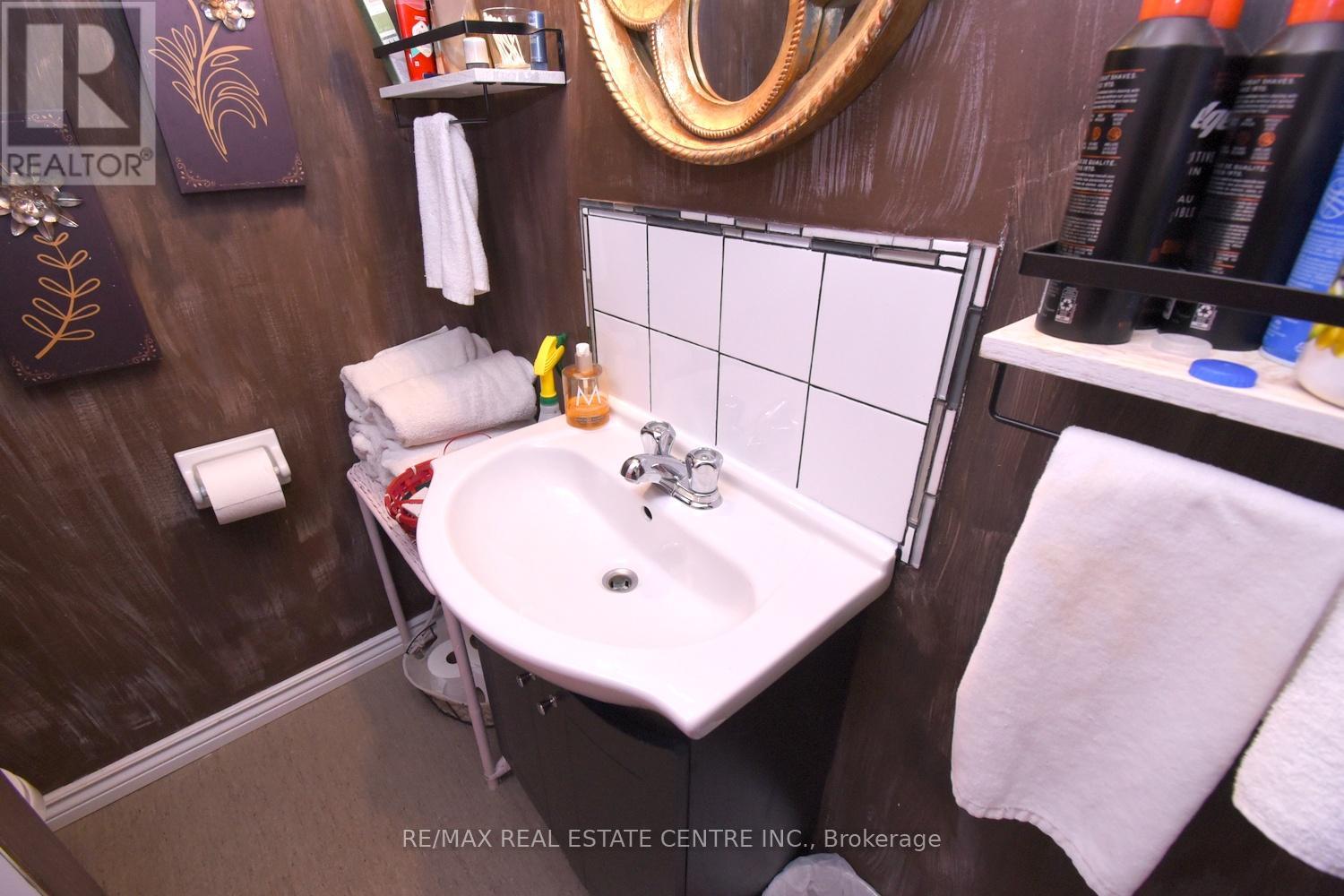 1058 Highway 8 Highway, Hamilton, Ontario  L8E 5H8 - Photo 41 - X12882890