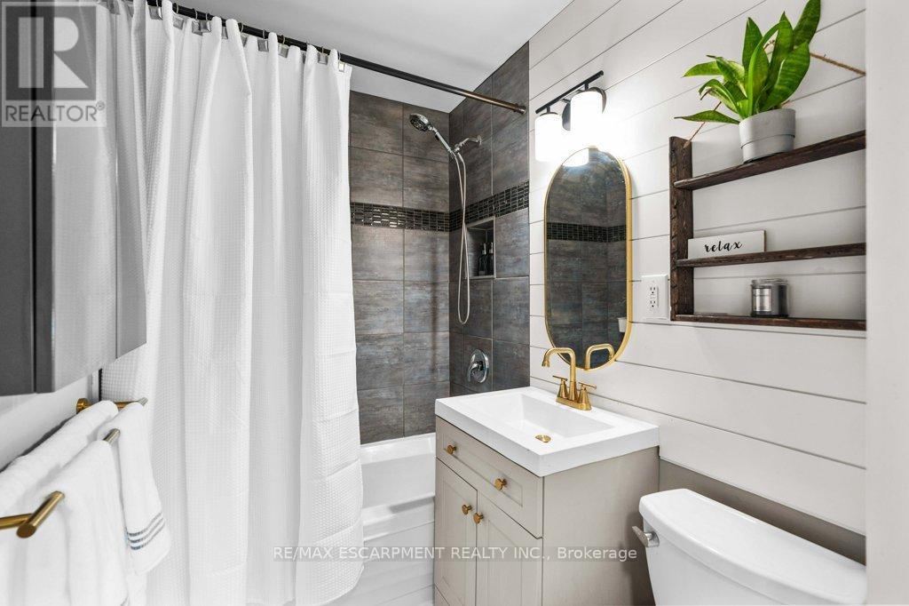 12 Wade Avenue, Brantford, Ontario  N3T 1W8 - Photo 20 - X12882892