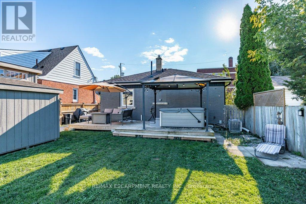12 Wade Avenue, Brantford, Ontario  N3T 1W8 - Photo 39 - X12882892