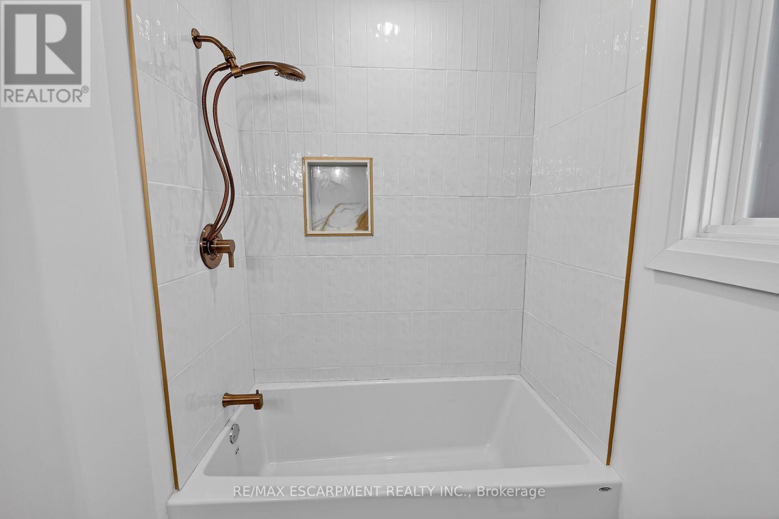 7 Crosthwaite Avenue S, Hamilton, Ontario  L8K 2T7 - Photo 23 - X12882910