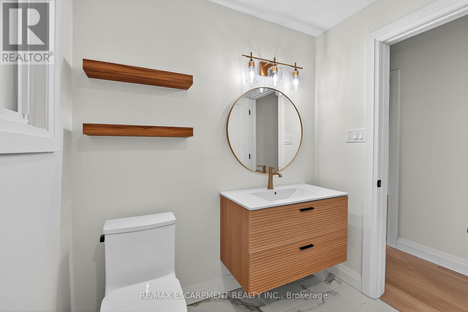 7 Crosthwaite Avenue S, Hamilton, Ontario  L8K 2T7 - Photo 24 - X12882910