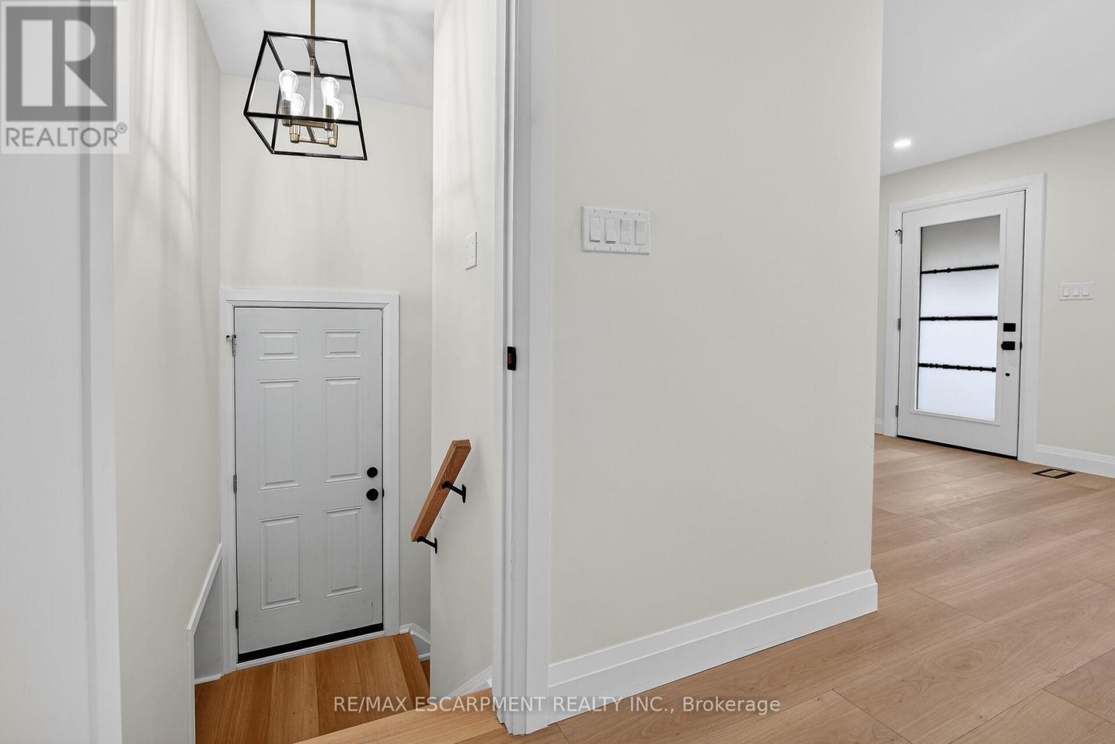 7 Crosthwaite Avenue S, Hamilton, Ontario  L8K 2T7 - Photo 26 - X12882910