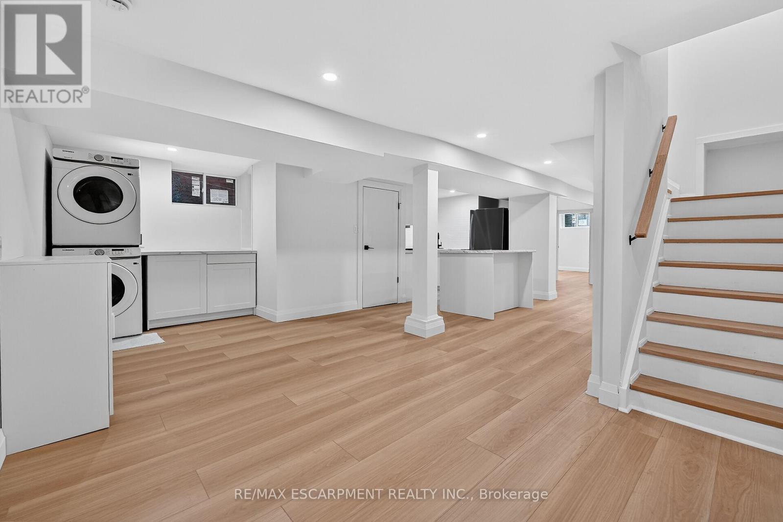 7 Crosthwaite Avenue S, Hamilton, Ontario  L8K 2T7 - Photo 27 - X12882910