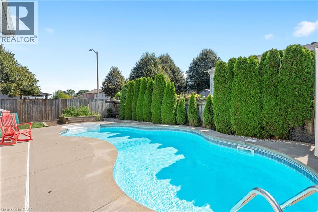 8116 Woodsview Crescent, Niagara Falls, Ontario  L2H 3G3 - Photo 41 - 40812223