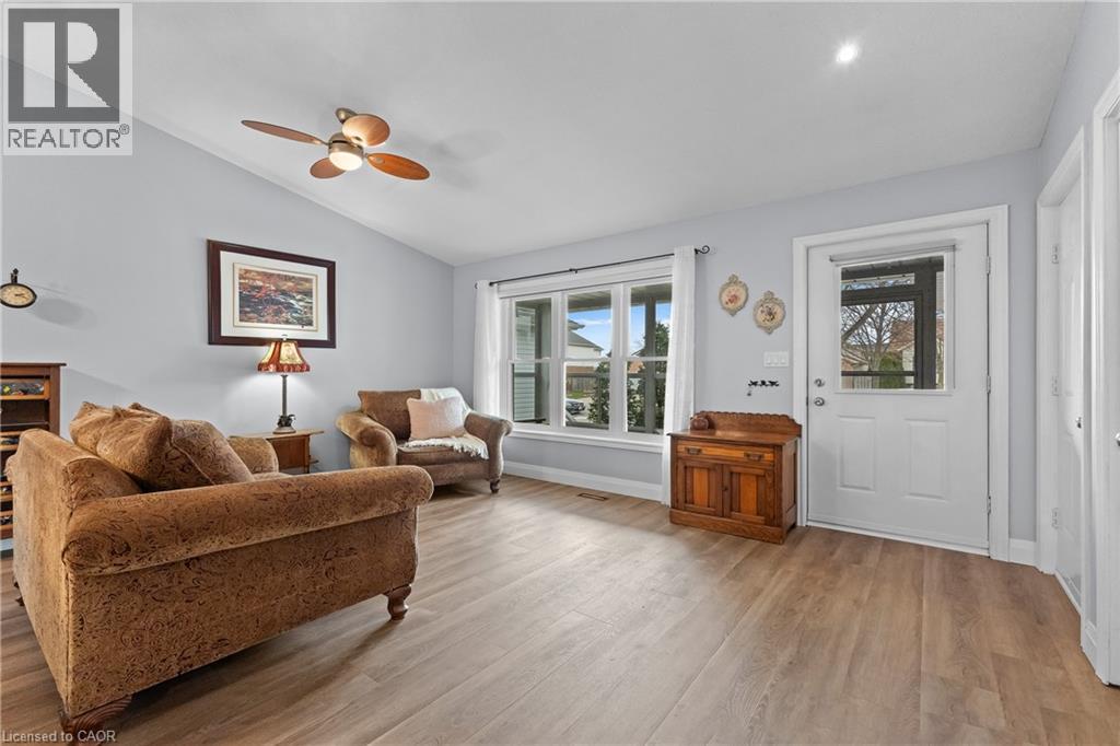 8116 Woodsview Crescent, Niagara Falls, Ontario  L2H 3G3 - Photo 8 - 40812223