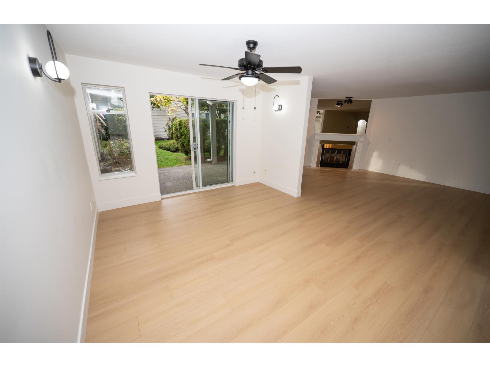117 10584 153 Street, Surrey, British Columbia  V3R 9V1 - Photo 10 - R3099690