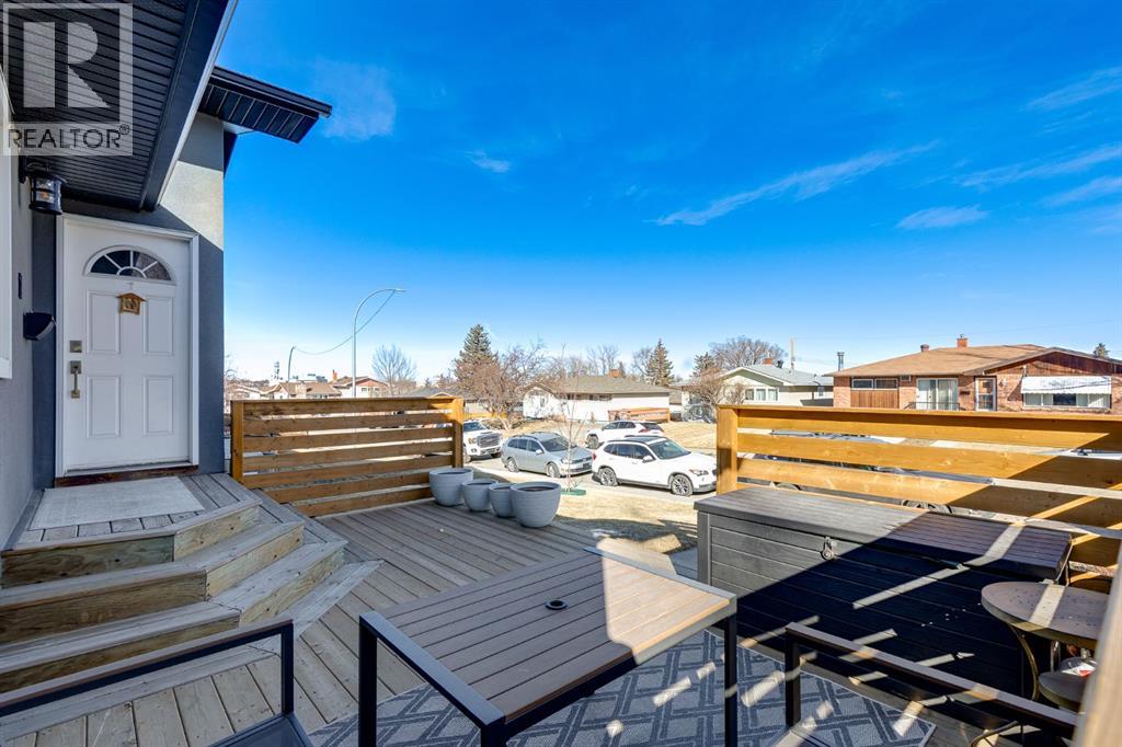 11 Foley Road Se, Calgary, Alberta  T2H 1A2 - Photo 3 - A2291784