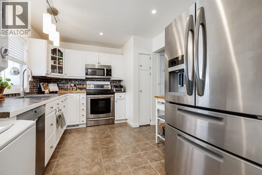 11 Foley Road Se, Calgary, Alberta  T2H 1A2 - Photo 11 - A2291784