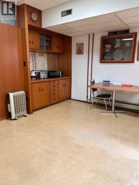 401 1st Avenue, Ponteix, Saskatchewan  S0N 1Z0 - Photo 13 - SK030449