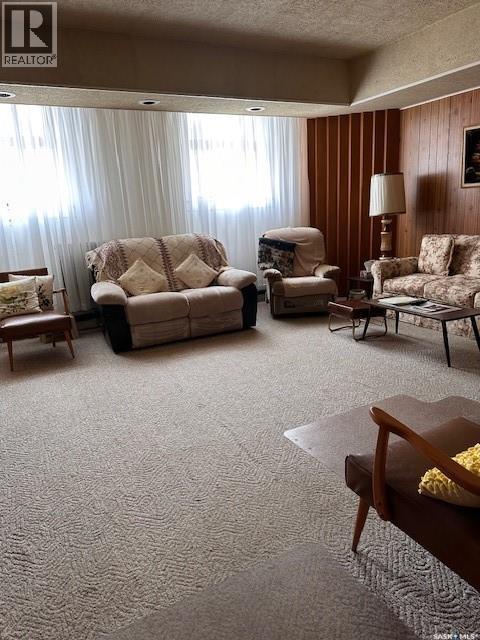 401 1st Avenue, Ponteix, Saskatchewan  S0N 1Z0 - Photo 20 - SK030449