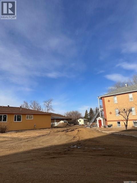 401 1st Avenue, Ponteix, Saskatchewan  S0N 1Z0 - Photo 4 - SK030449