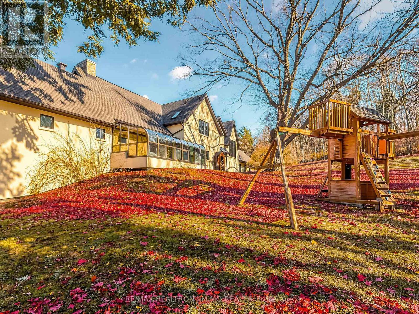 1785 Davis Drive W, King, Ontario  L3Y 4V9 - Photo 13 - N12869374