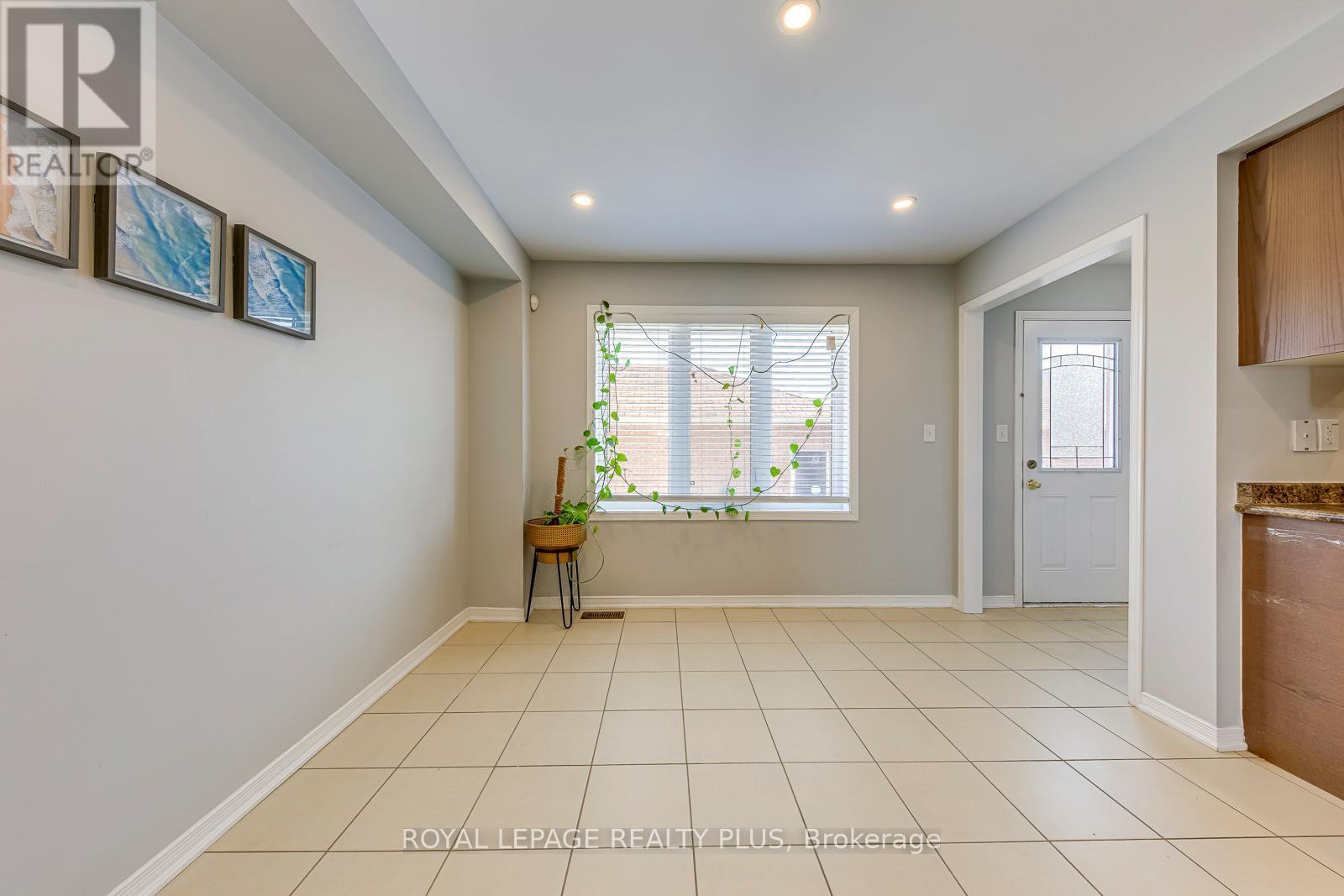 3167 Neyagawa Boulevard, Oakville, Ontario  L6M 0P4 - Photo 14 - W12882884