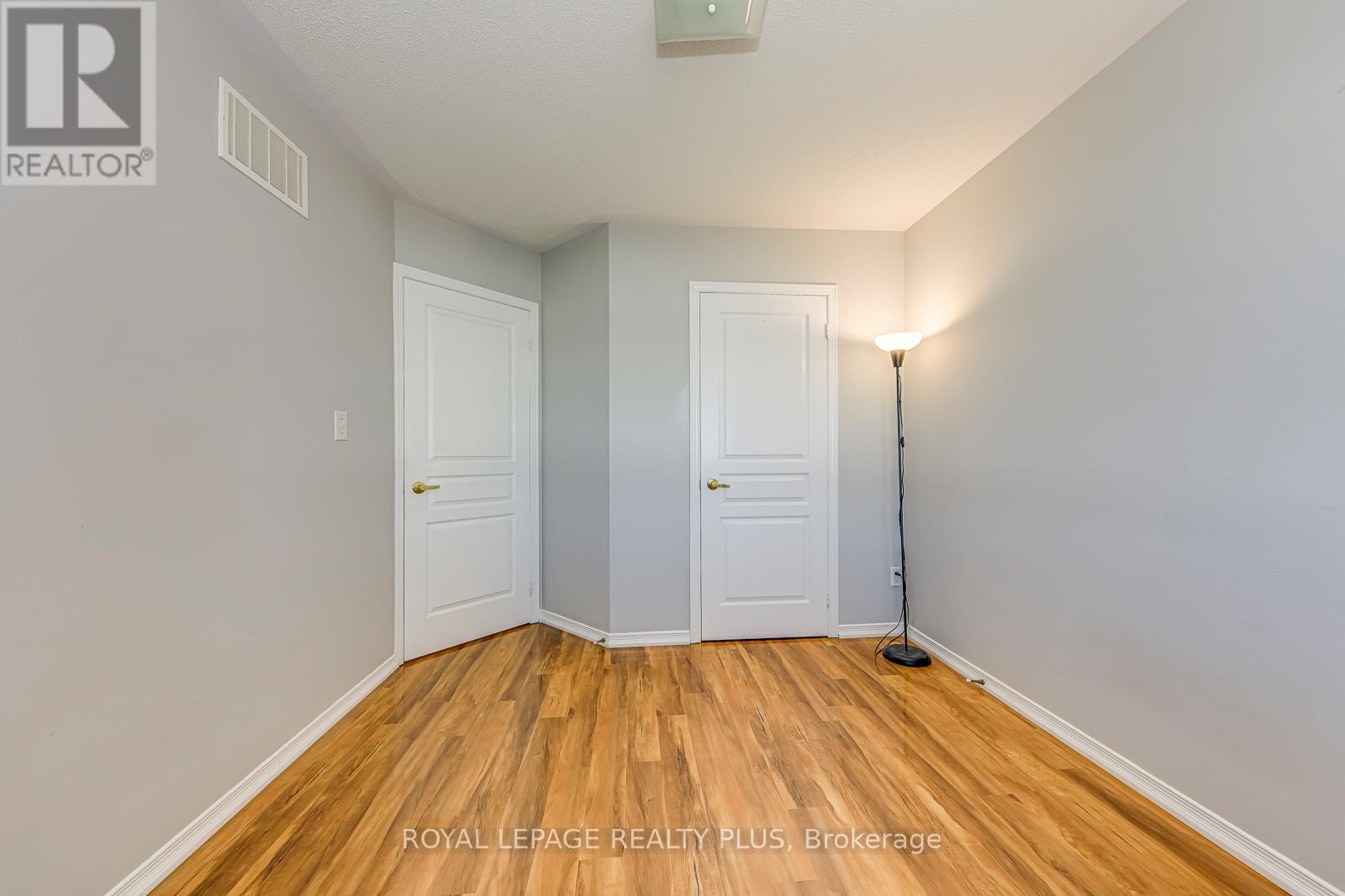 3167 Neyagawa Boulevard, Oakville, Ontario  L6M 0P4 - Photo 34 - W12882884