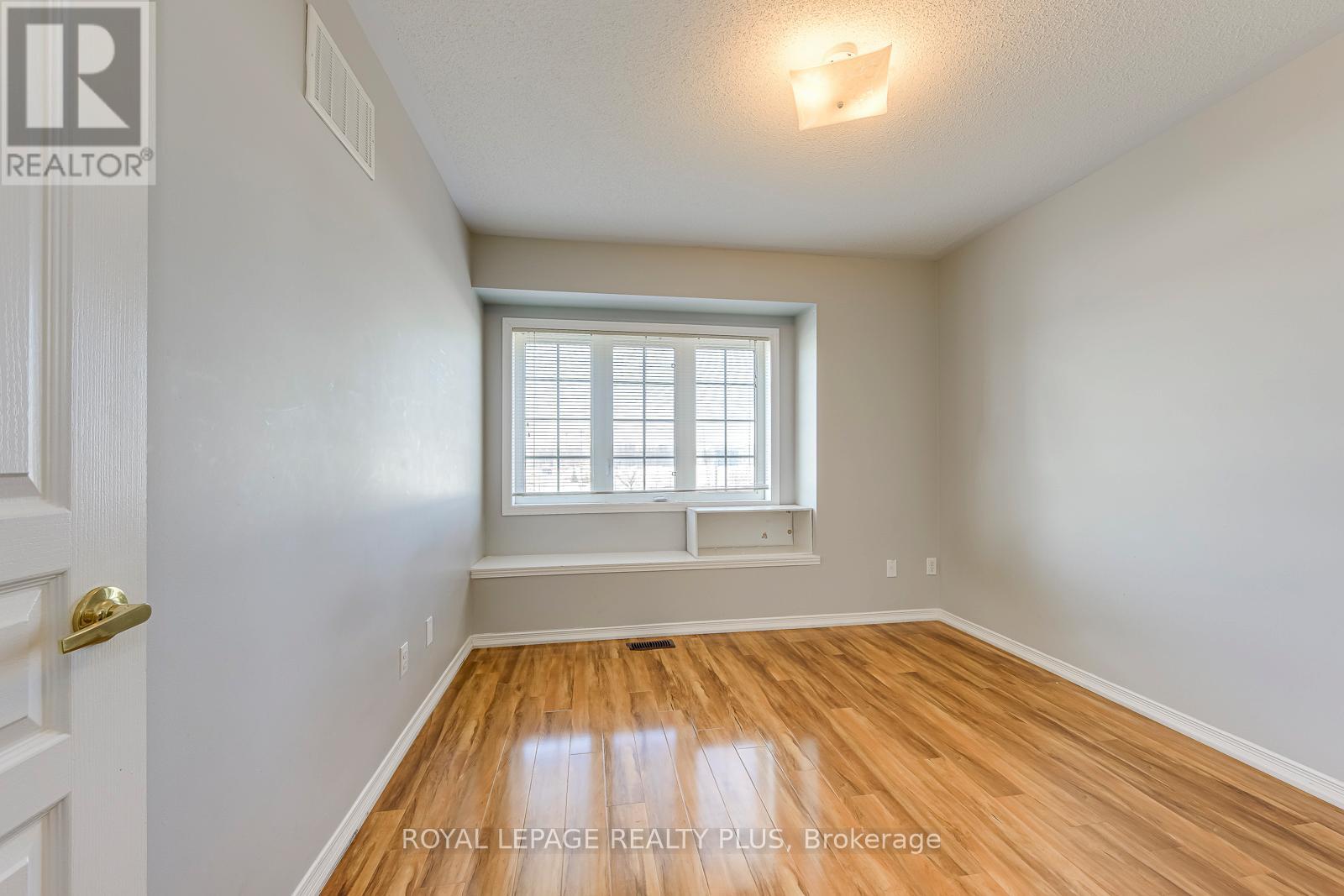 3167 Neyagawa Boulevard, Oakville, Ontario  L6M 0P4 - Photo 31 - W12882884