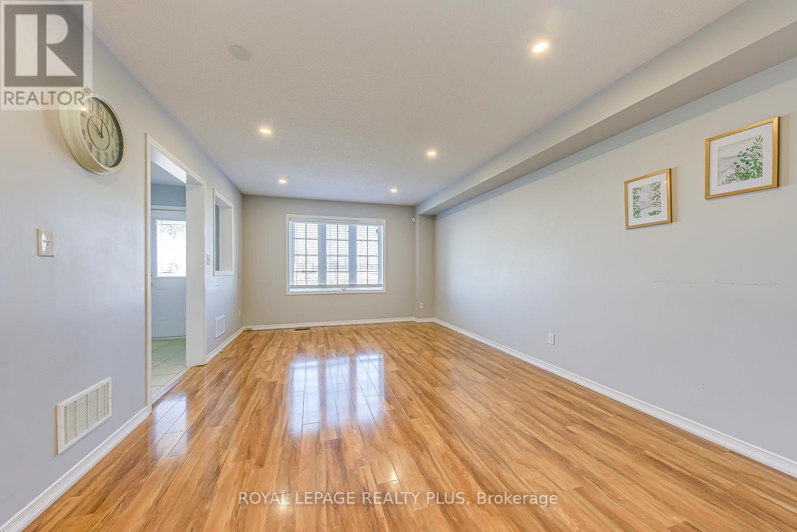 3167 Neyagawa Boulevard, Oakville, Ontario  L6M 0P4 - Photo 9 - W12882884