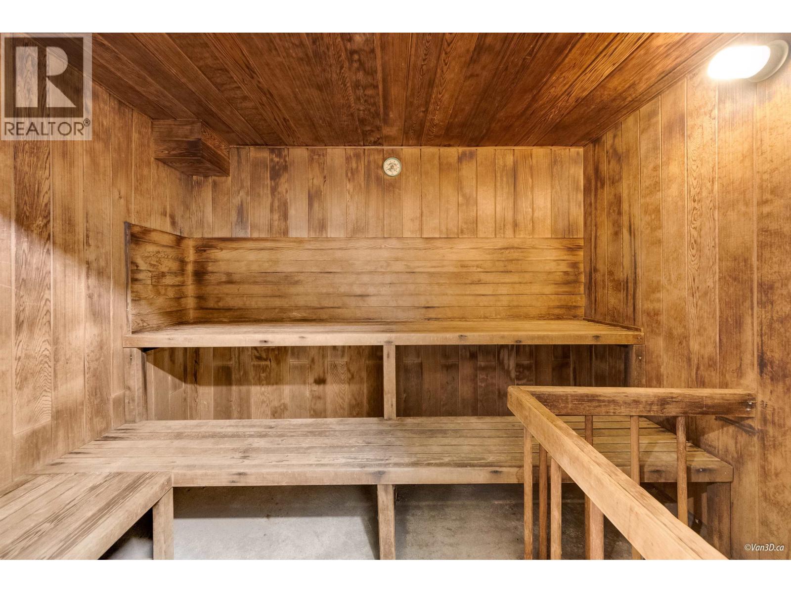 1106 6689 Willingdon Avenue, Burnaby, British Columbia  V5H 3Y8 - Photo 2 - R3099364