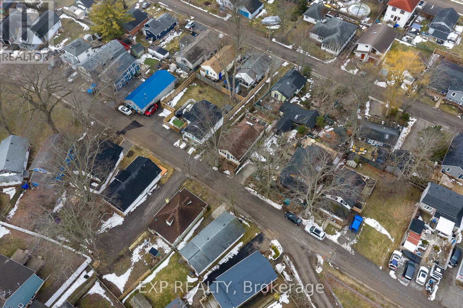 240 Lincoln Road W, Fort Erie, Ontario  L0S 1B0 - Photo 7 - X12854156