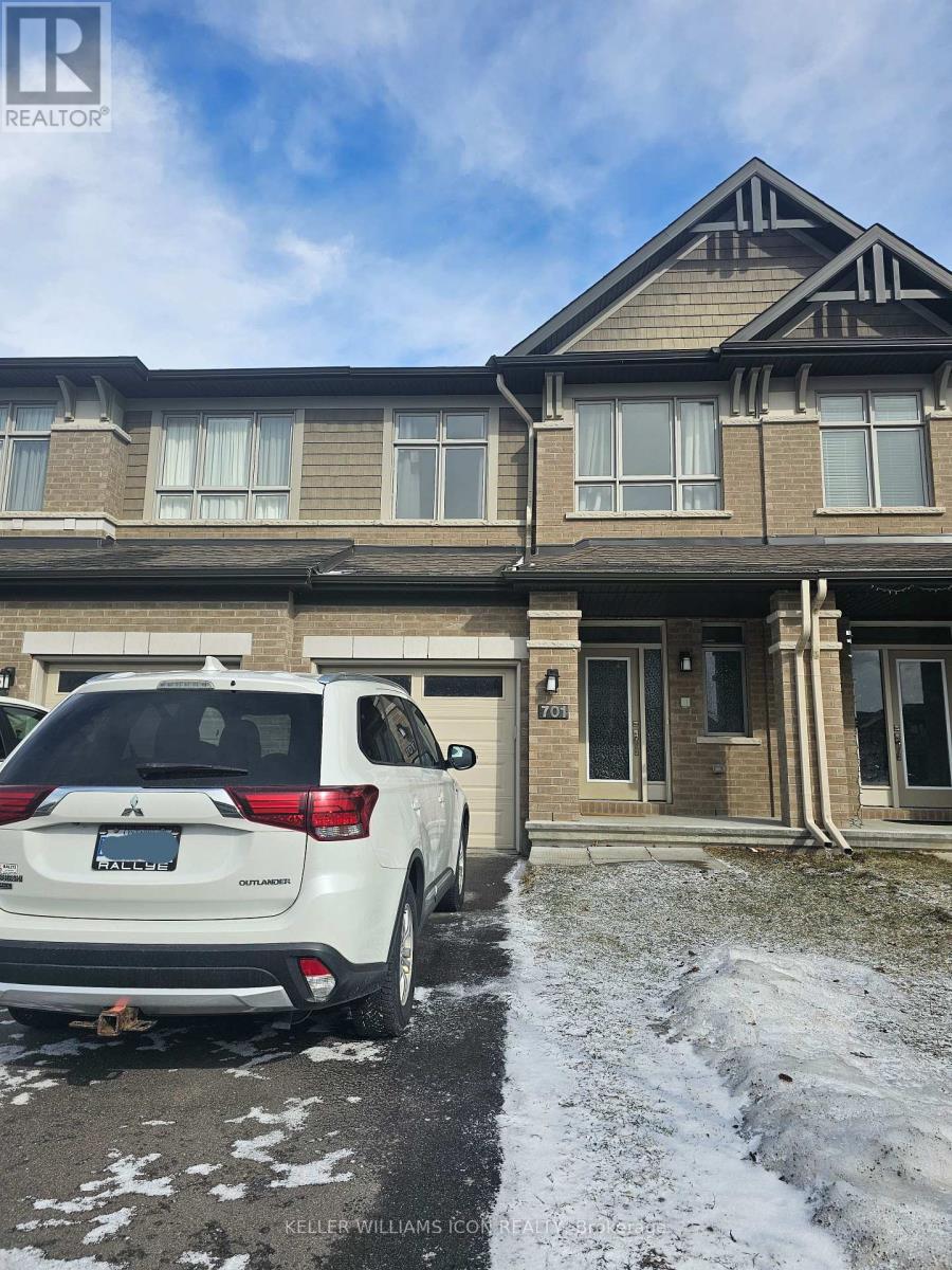701 CAPRICORN CIRCLE, ottawa, Ontario