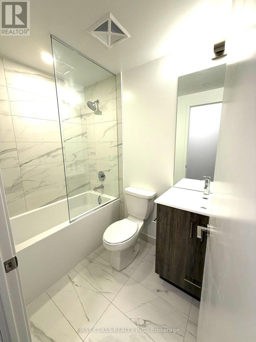 2809 - 180 Front Street E, Toronto, Ontario  M5A 0A9 - Photo 10 - C12882958