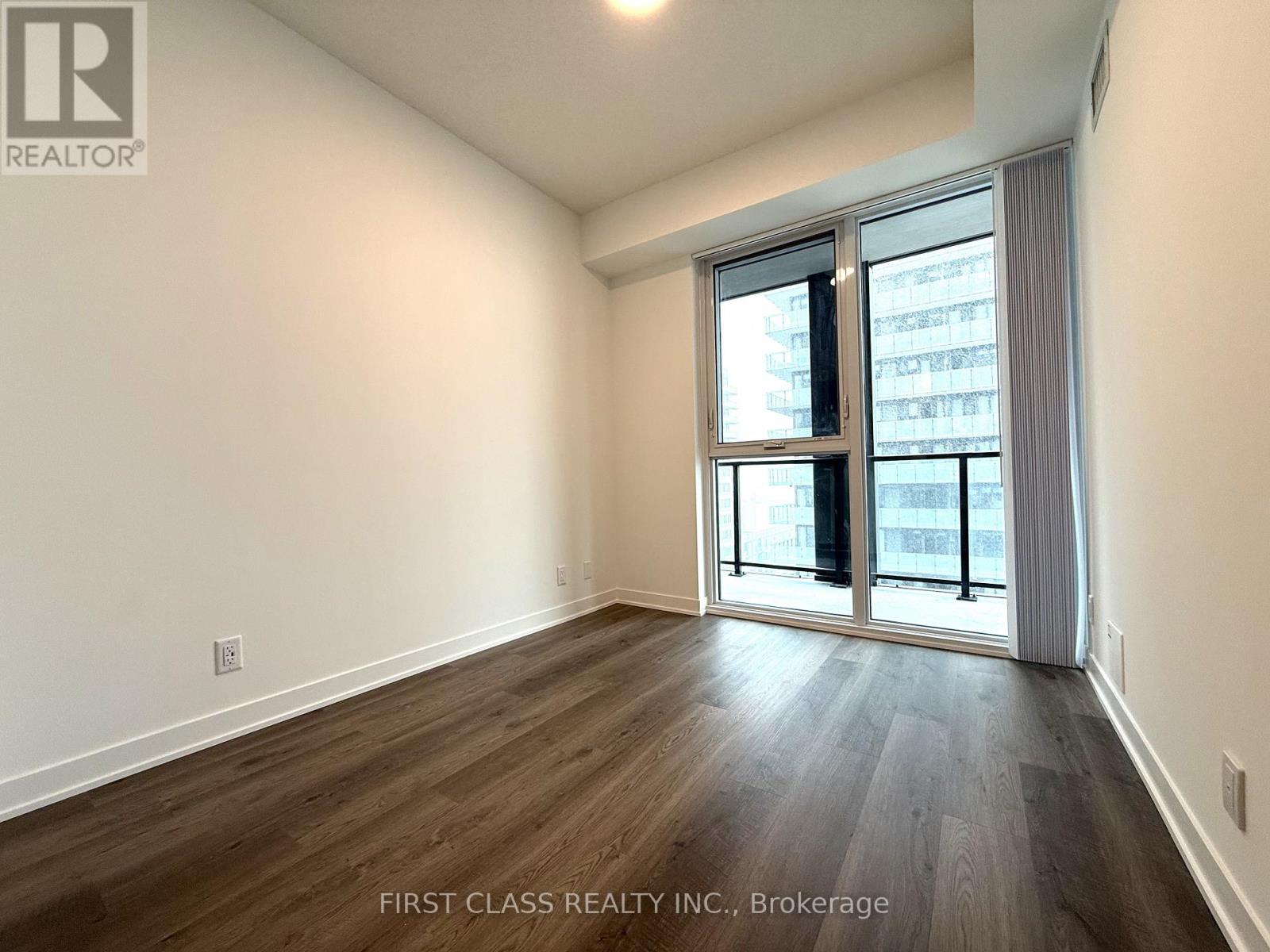 2809 - 180 Front Street E, Toronto, Ontario  M5A 0A9 - Photo 12 - C12882958
