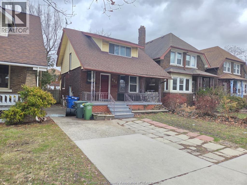 454 Rankin Avenue, Windsor, Ontario  N9B 2R7 - Photo 2 - 26005278