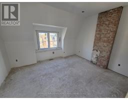 182 A JONES AVENUE, Toronto, Ontario