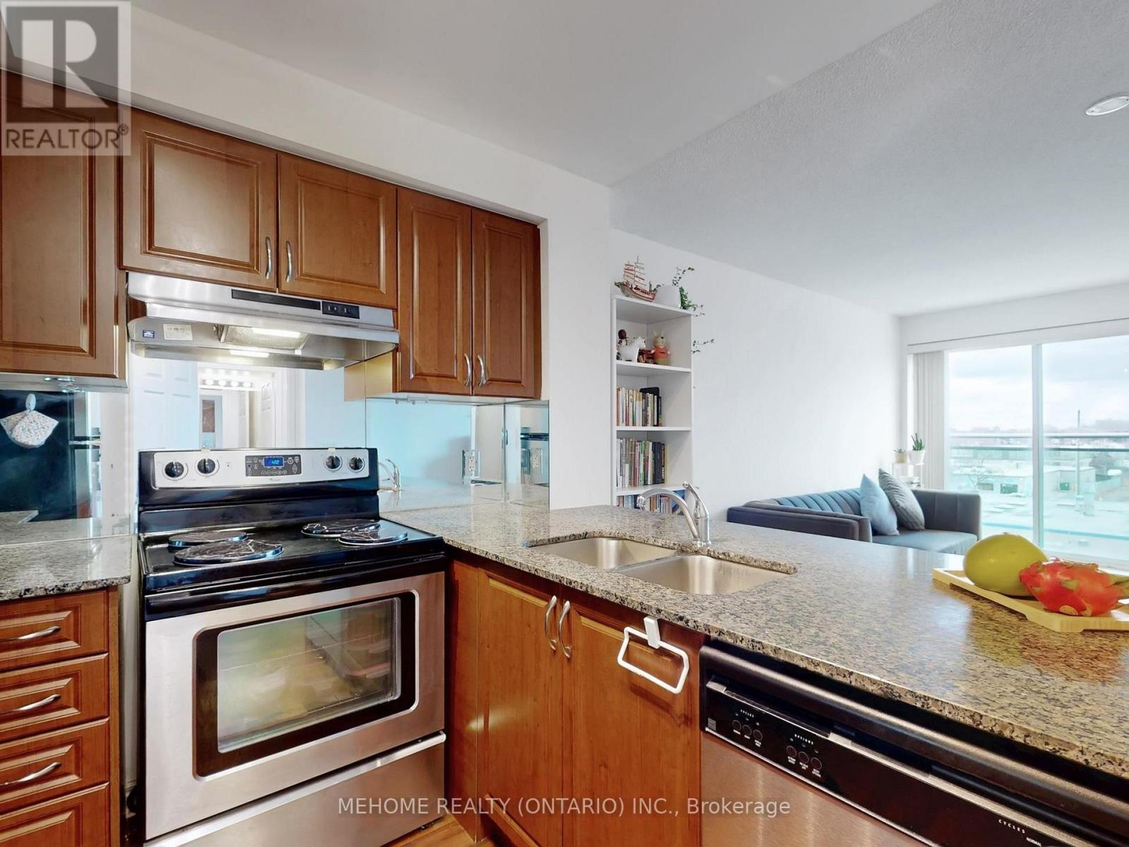 531 - 60 Fairfax Crescent, Toronto, Ontario  M1L 0E1 - Photo 11 - E12882942