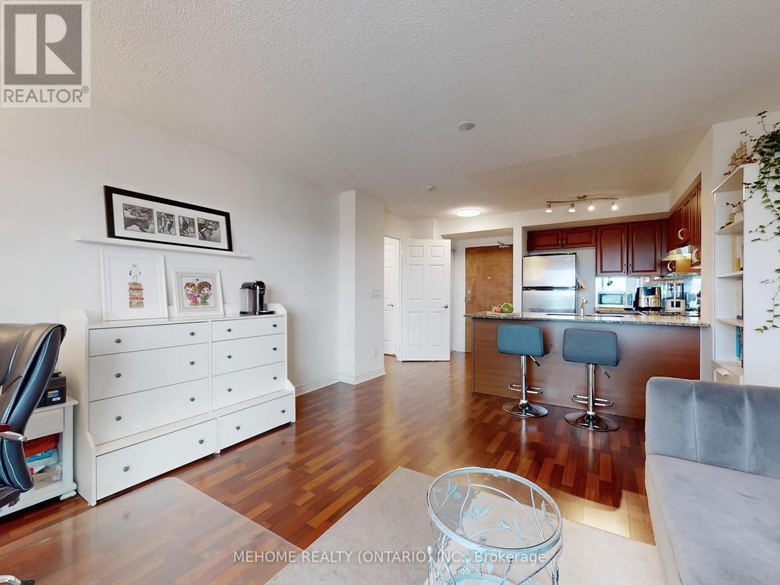 531 - 60 Fairfax Crescent, Toronto, Ontario  M1L 0E1 - Photo 7 - E12882942