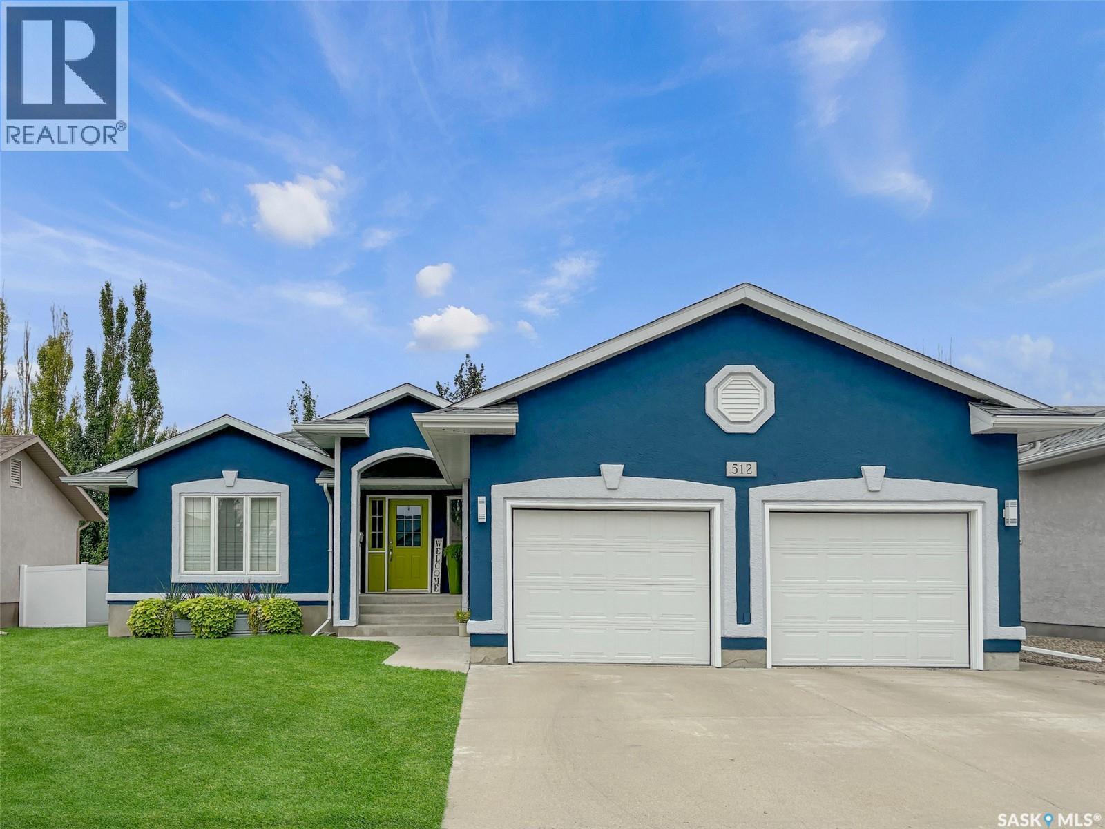 512 Keene DRIVE, Swift Current, Saskatchewan