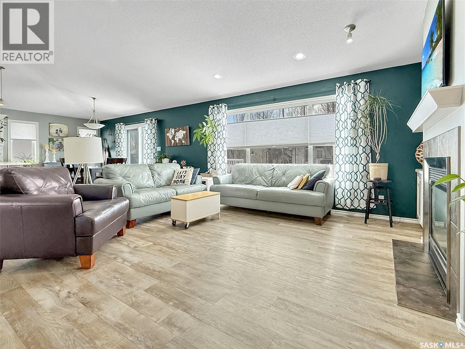 512 Keene Drive, Swift Current, Saskatchewan  S9H 0B4 - Photo 12 - SK030283