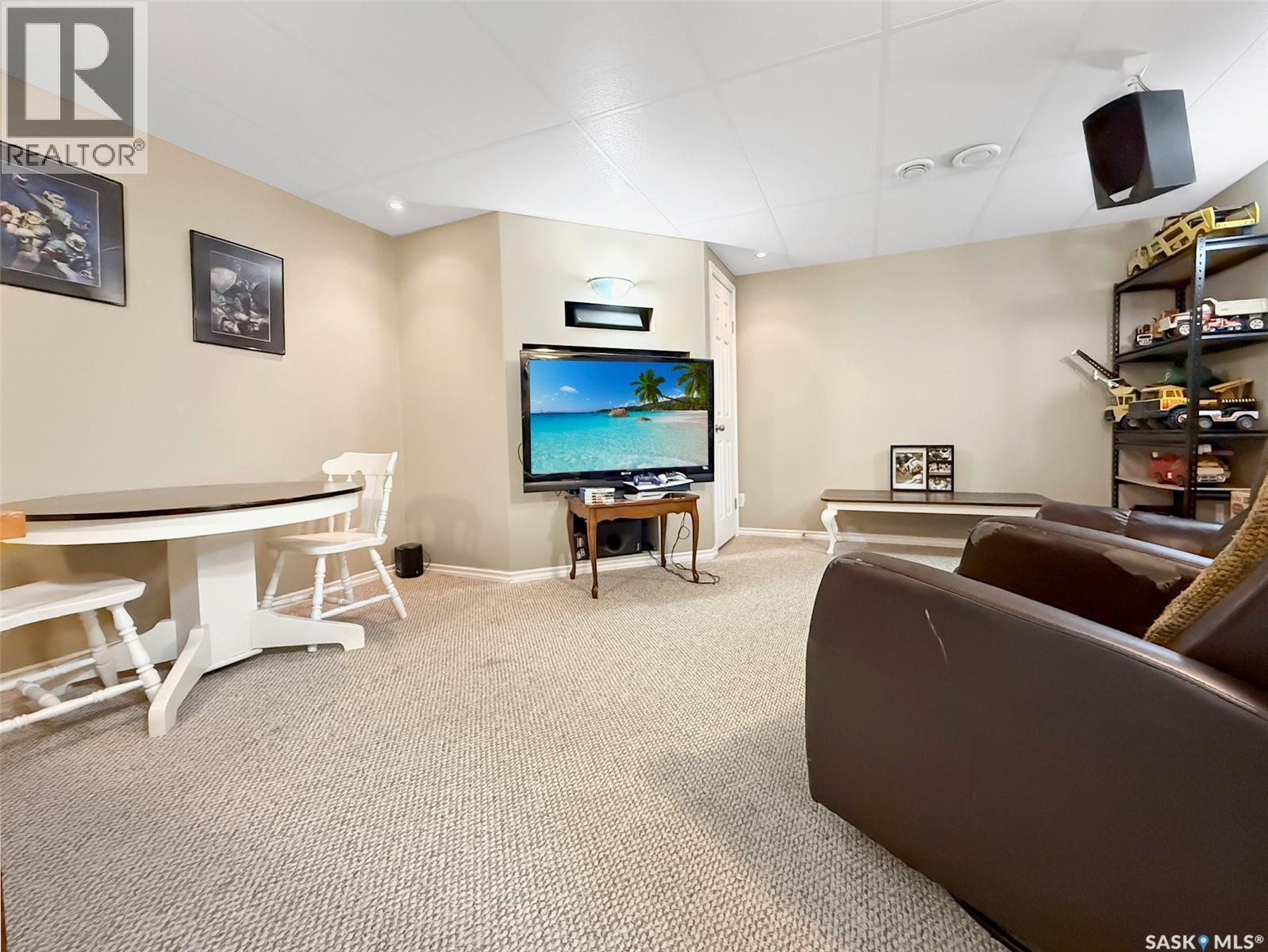 512 Keene Drive, Swift Current, Saskatchewan  S9H 0B4 - Photo 28 - SK030283