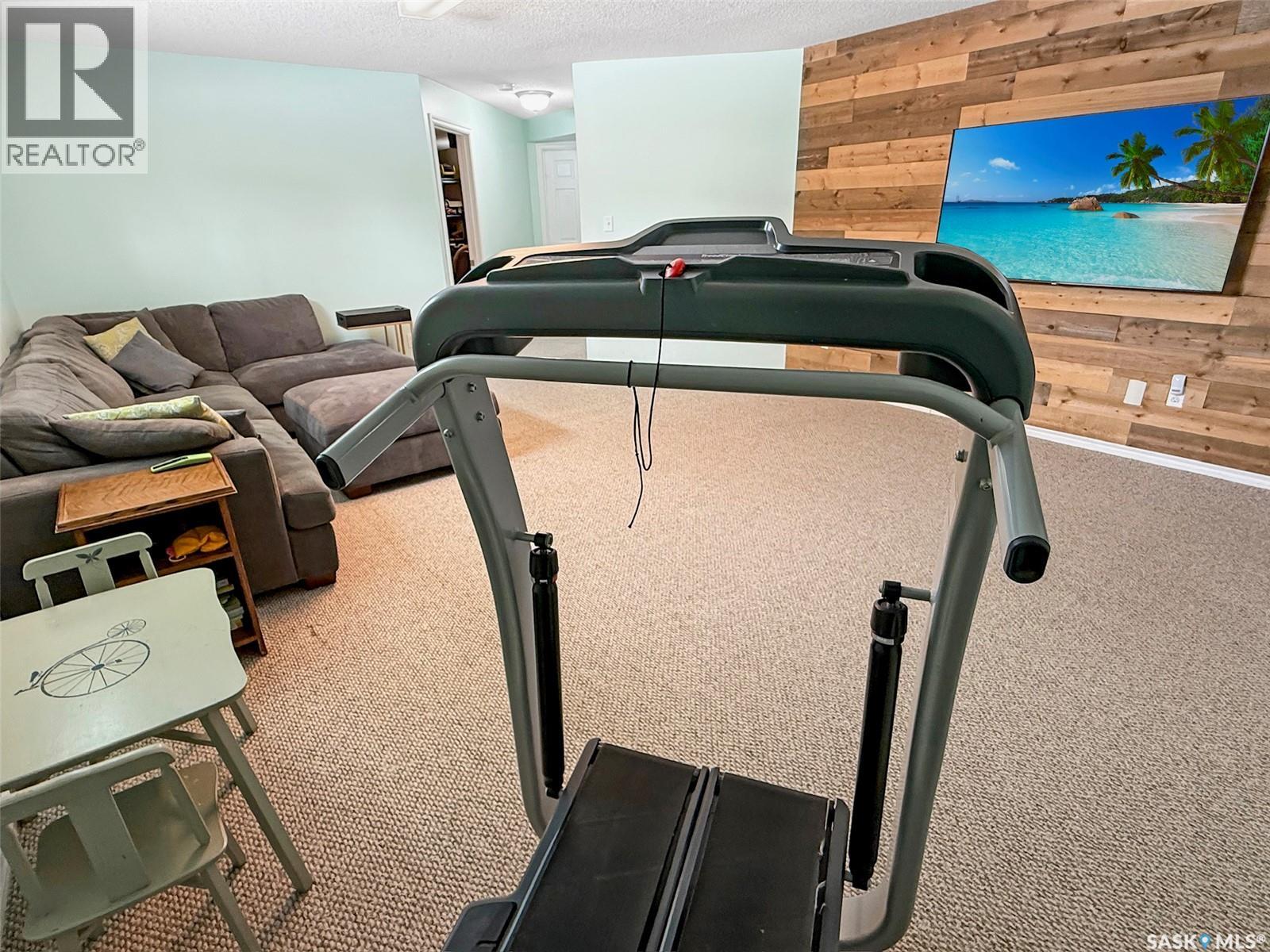 512 Keene Drive, Swift Current, Saskatchewan  S9H 0B4 - Photo 24 - SK030283