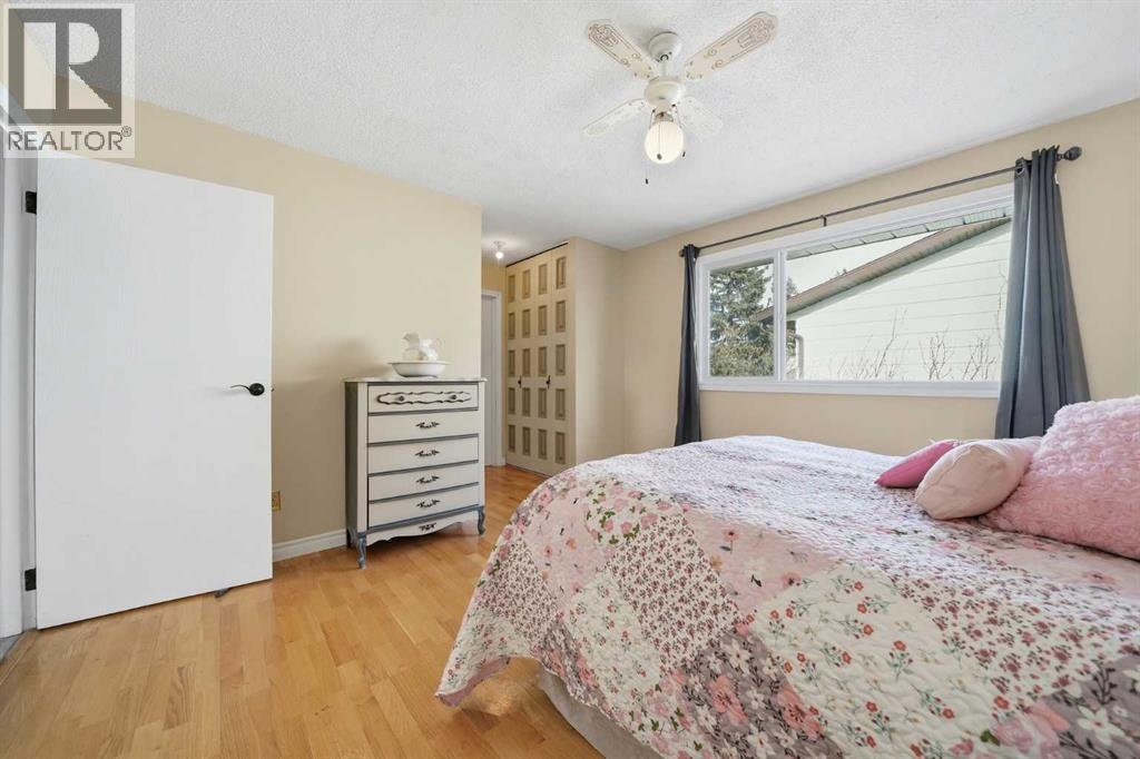 14 Rasmussen Place, Standard, Alberta  T0J 3G0 - Photo 12 - A2291646