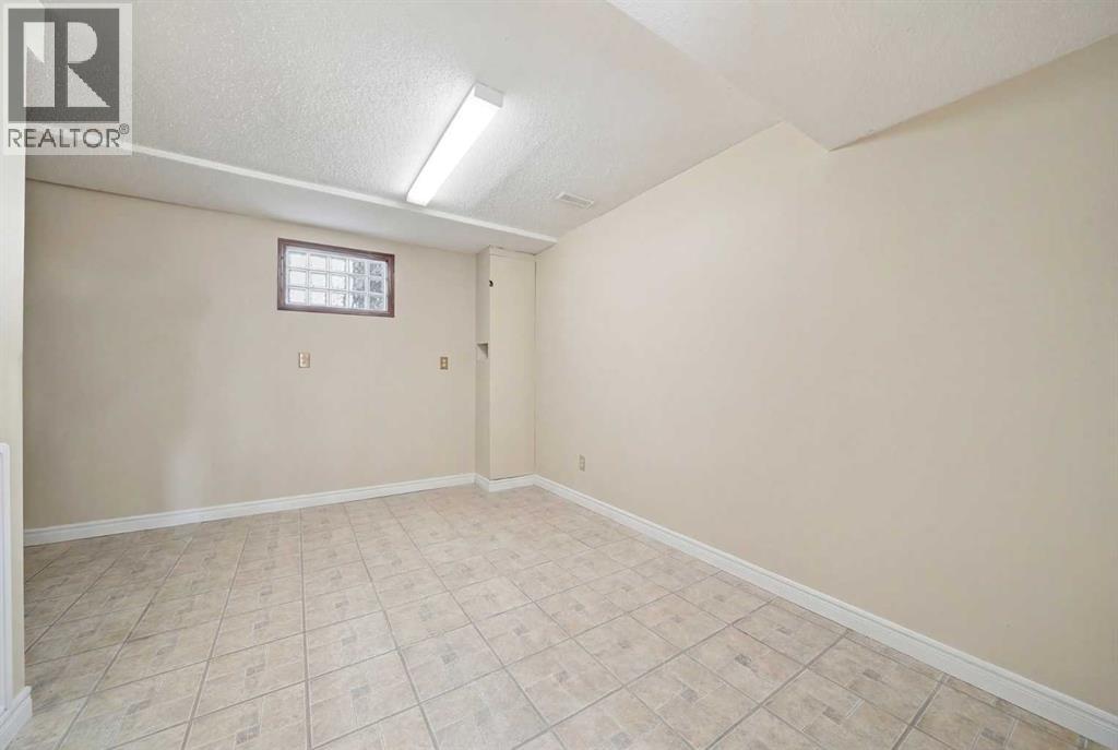 14 Rasmussen Place, Standard, Alberta  T0J 3G0 - Photo 25 - A2291646