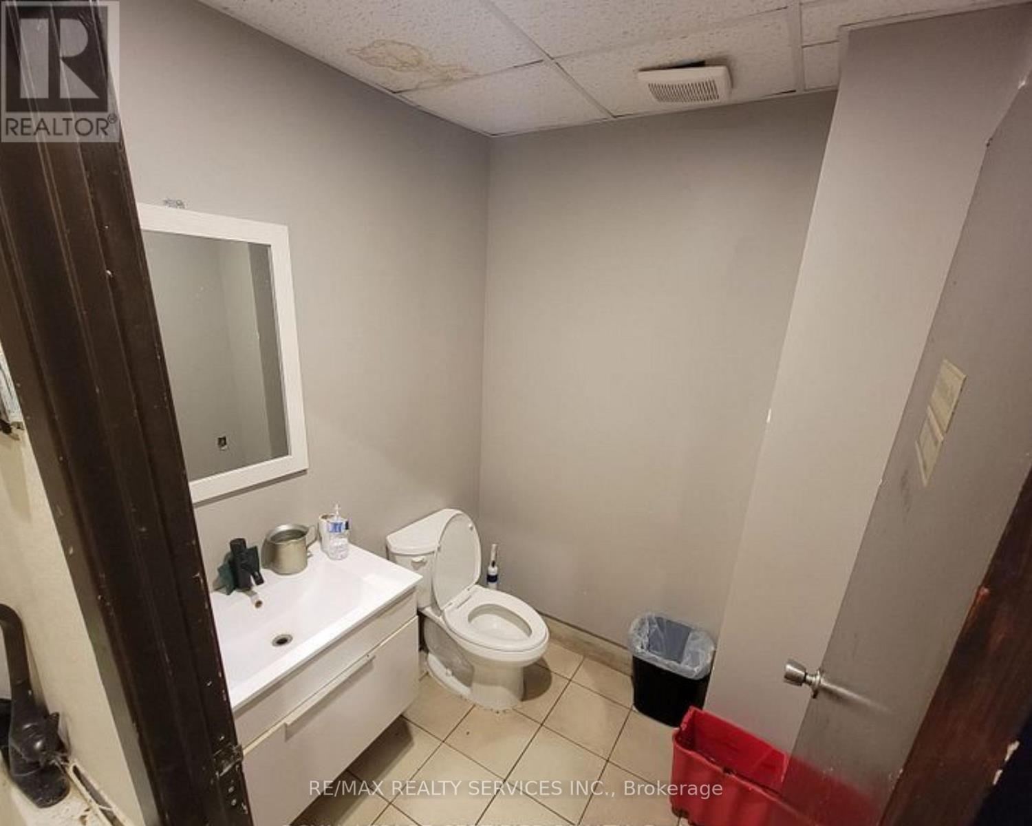 10 - 6435 Dixie Road, Mississauga, Ontario L5T 1A4 - Photo 5 - W12882926