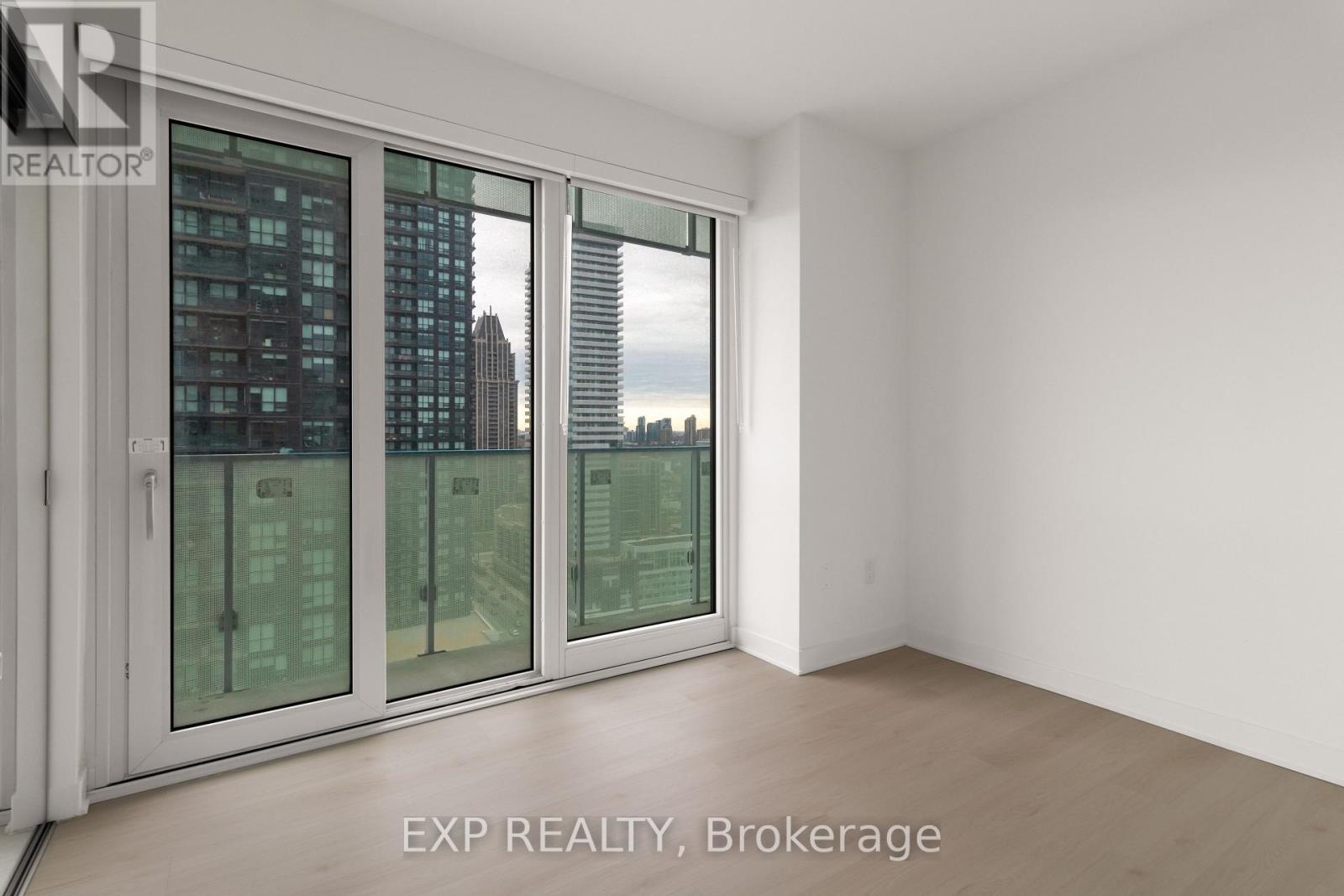 3900 Confederation Parkway, Mississauga, Ontario  L5M 0M3 - Photo 15 - W12882954