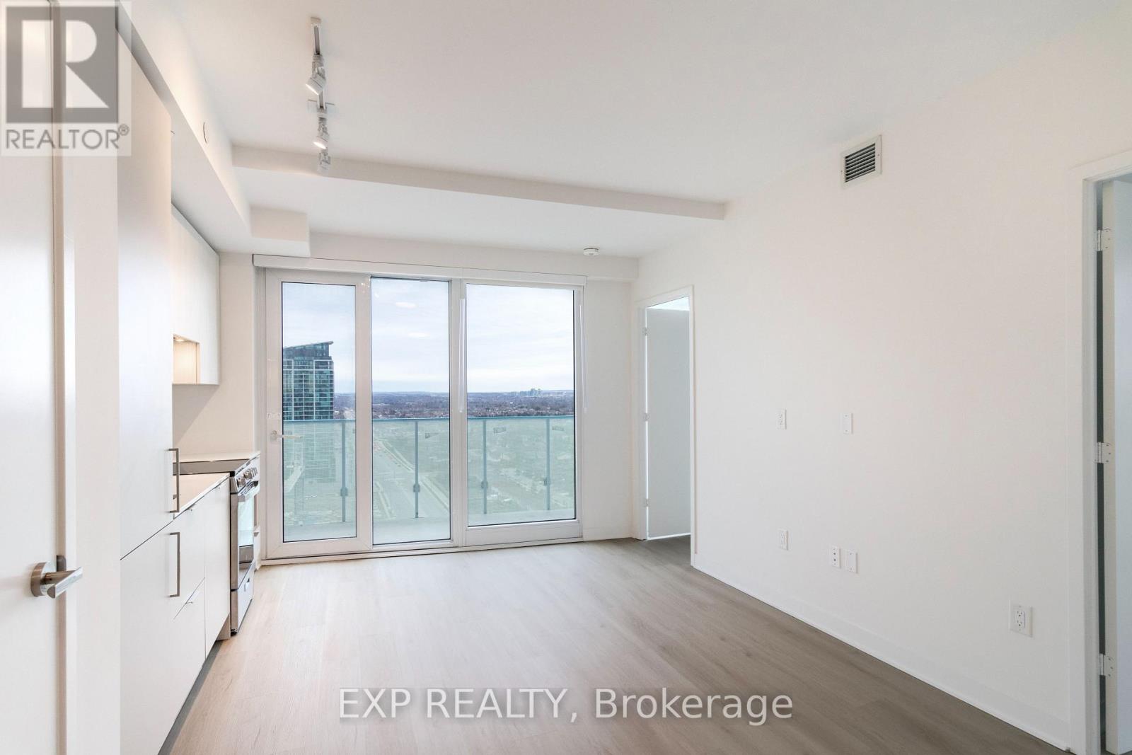 3900 Confederation Parkway, Mississauga, Ontario  L5M 0M3 - Photo 19 - W12882954