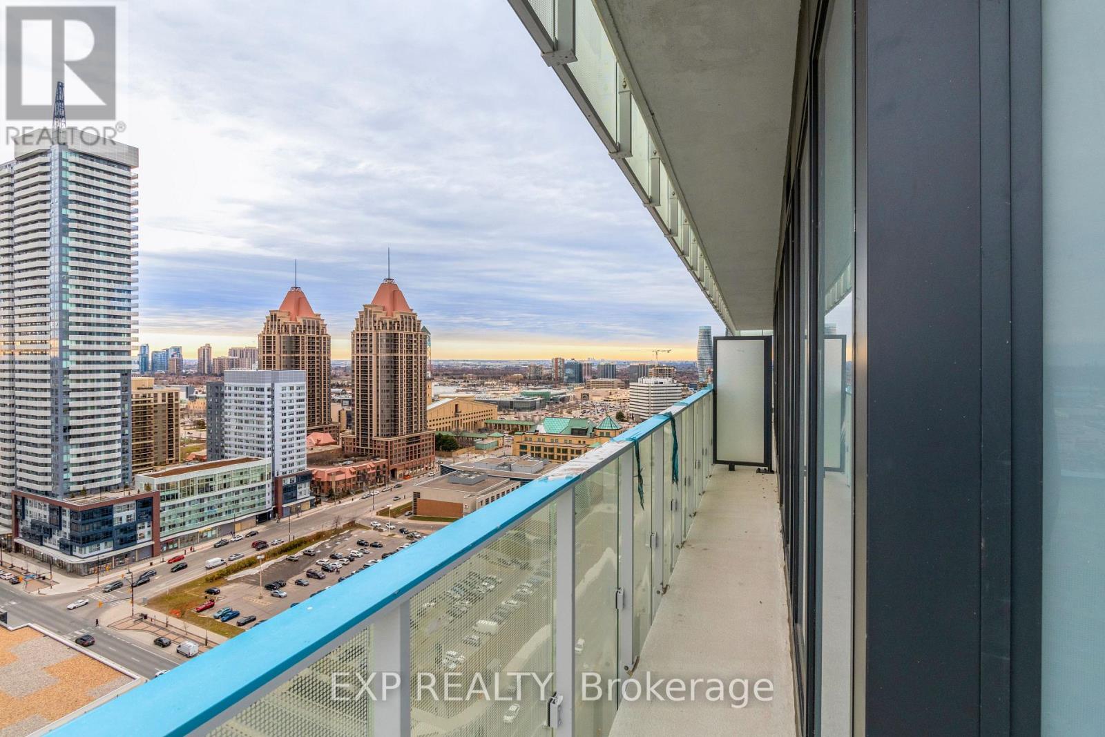 3900 Confederation Parkway, Mississauga, Ontario  L5M 0M3 - Photo 31 - W12882954