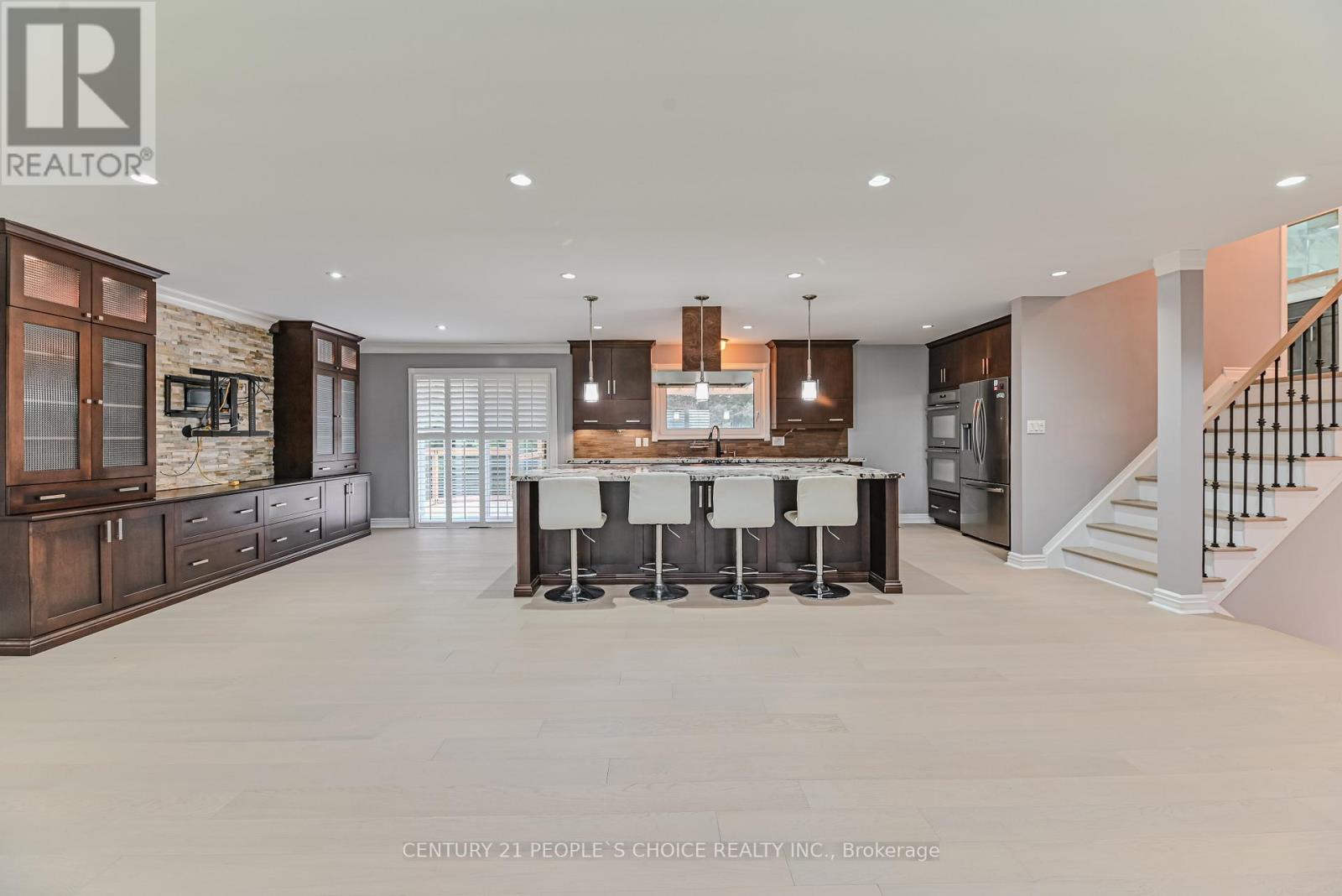 8 Glenn Court, Caledon, Ontario  L7K 0P2 - Photo 11 - W12882970