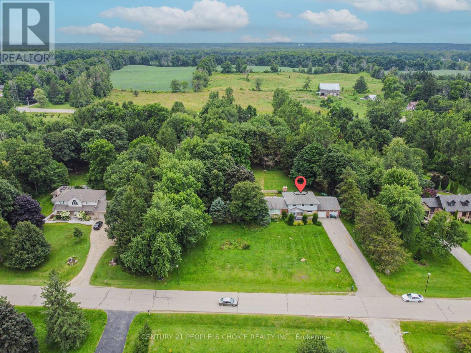 8 Glenn Court, Caledon, Ontario  L7K 0P2 - Photo 2 - W12882970