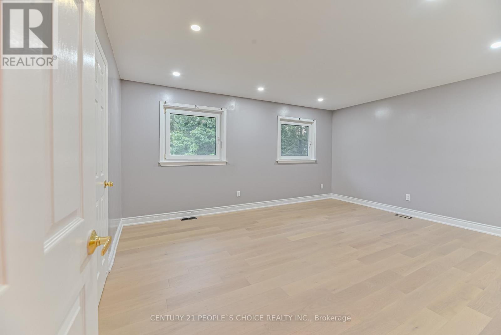 8 Glenn Court, Caledon, Ontario  L7K 0P2 - Photo 22 - W12882970